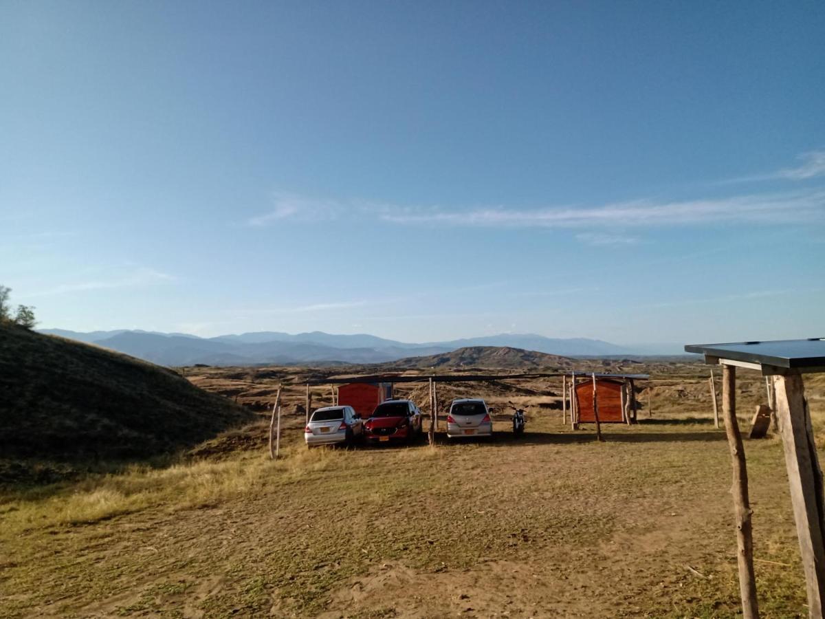 Mirador Valle De La Tatacoa Villavieja Bagian luar foto